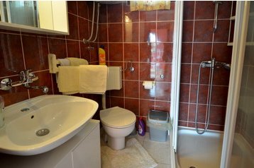 Croaţia Privát Vrvari, Exteriorul